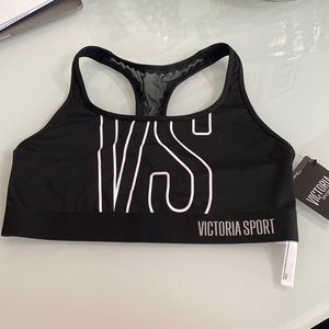 Racerback Sport BRA Victoria’s Secret ✨